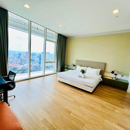 Platinum Klcc By Luxury Suites Kuala Lumpur Exterior photo