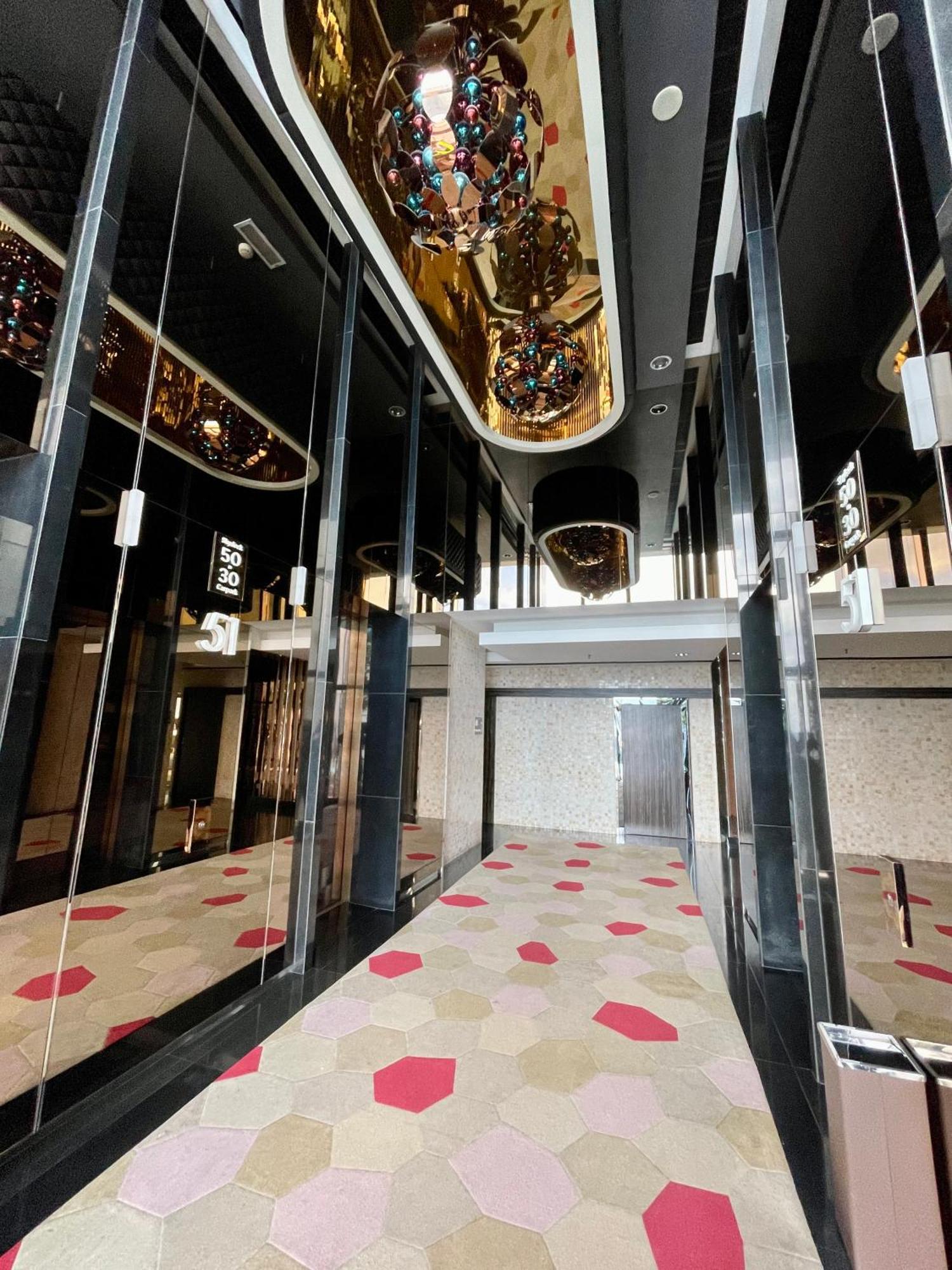 Platinum Klcc By Luxury Suites Kuala Lumpur Exterior photo