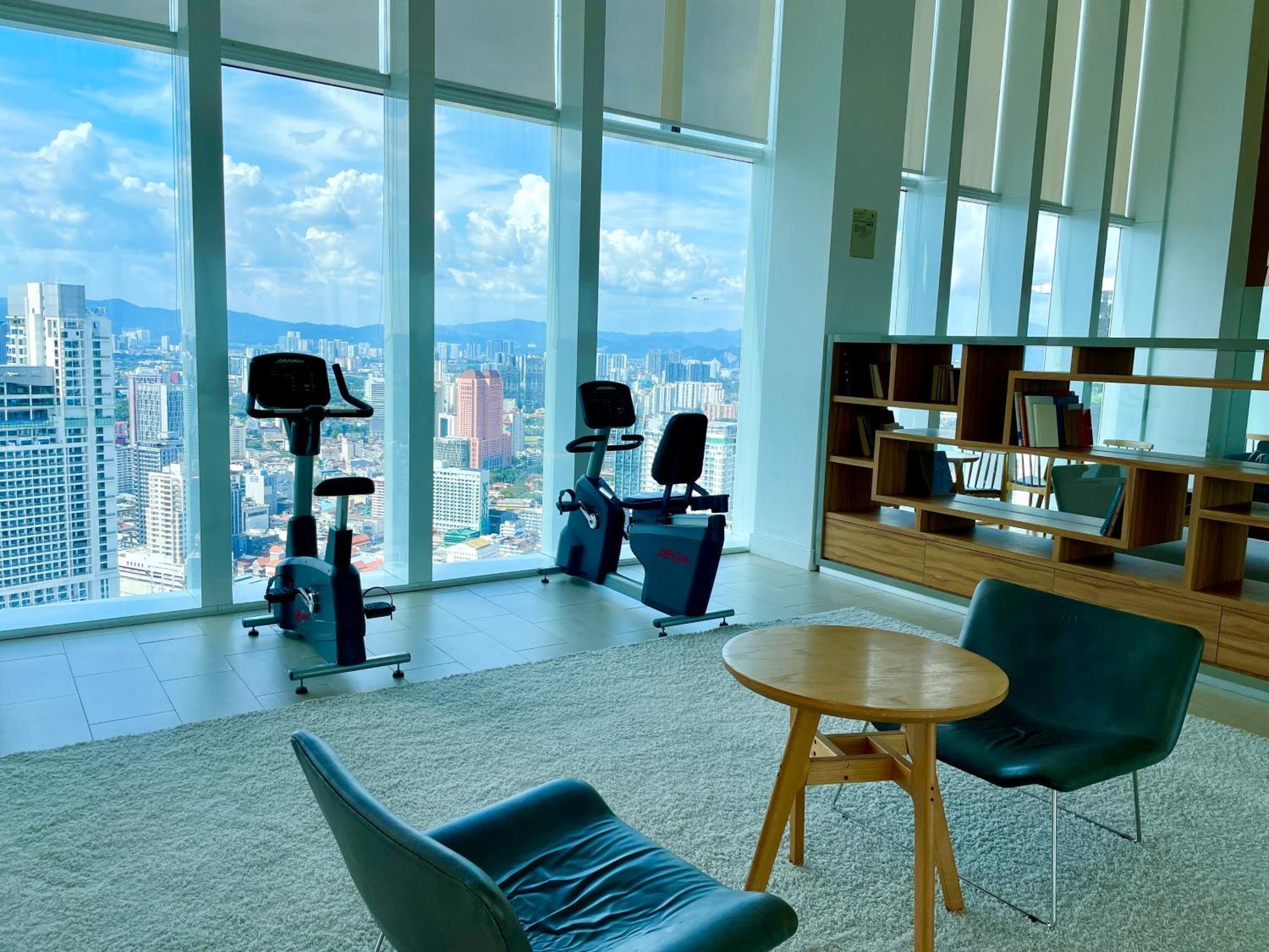 Platinum Klcc By Luxury Suites Kuala Lumpur Exterior photo